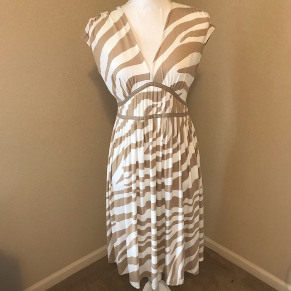 LOFT Dresses & Skirts - LOFT Empire Waist Dress